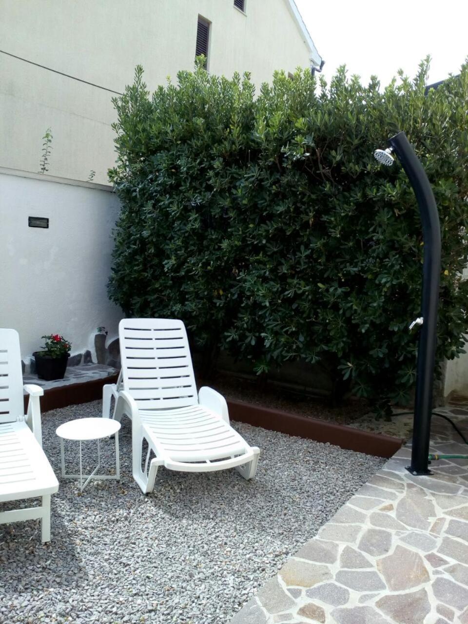 Appartement Apartman Mima à Porat  Extérieur photo
